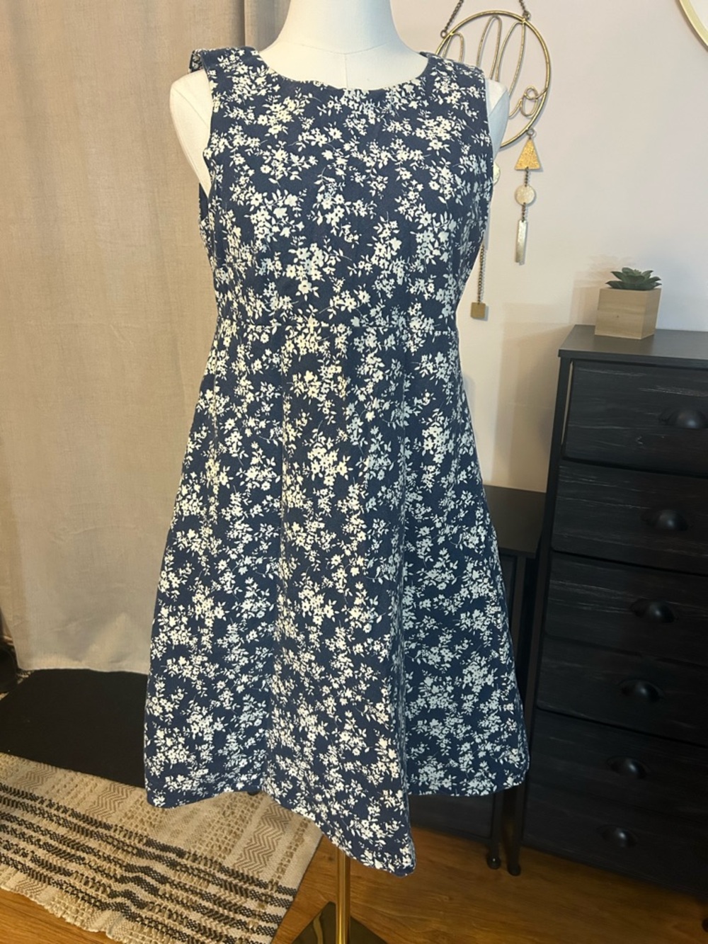 Women’s JoJo Maman Bebe Navy Blue Floral Sleeveless Fit and Flare Dress Size 6